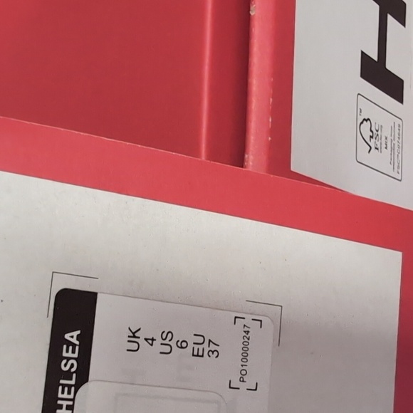 Hunter with original insulated Chelsea boots - Picture 11 of 16